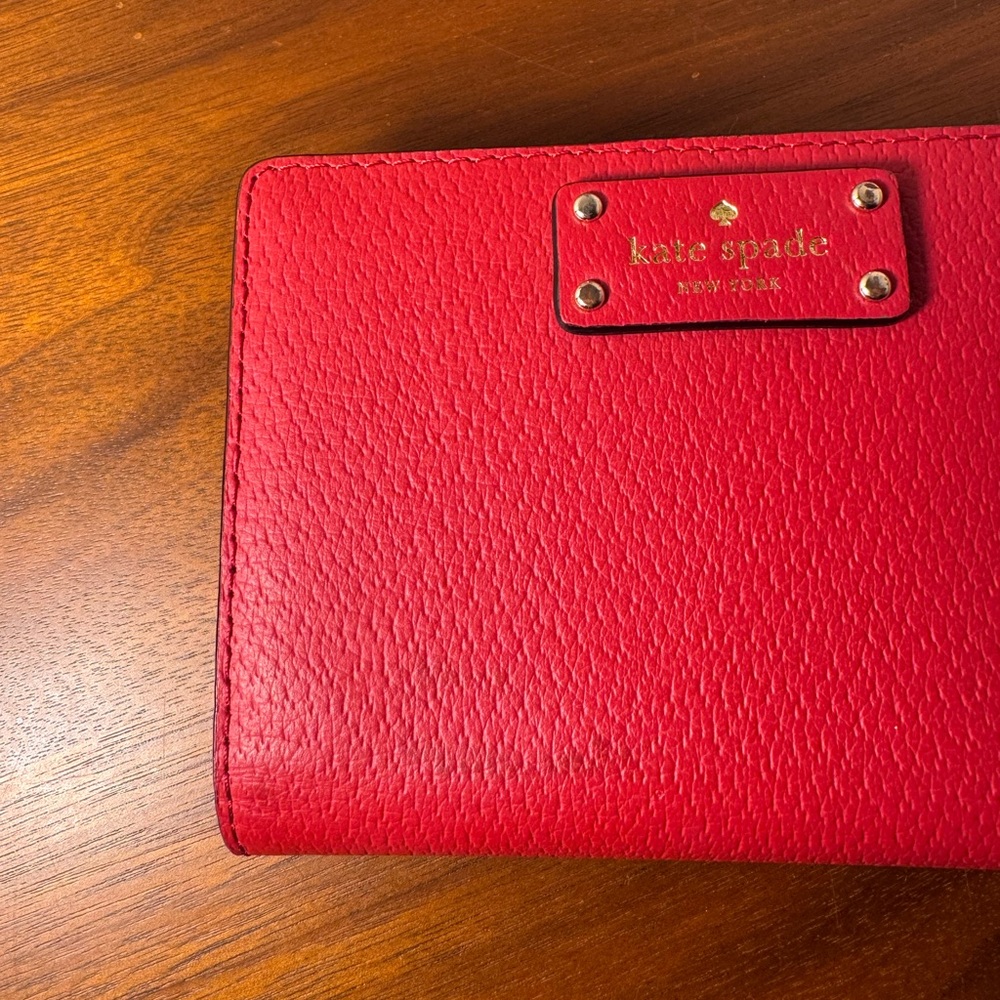 Kate Spade Tellie Grove Street Wallet in Redcarpet - Picture 2 of 8